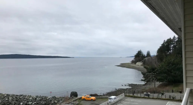 Run of House Beach Gardens Resort and Marina