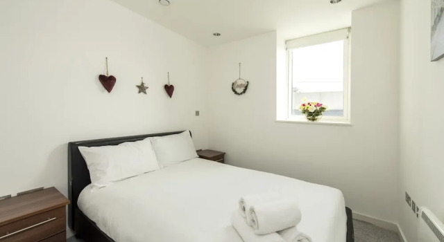 Lovely Home in Media City right by the Quays