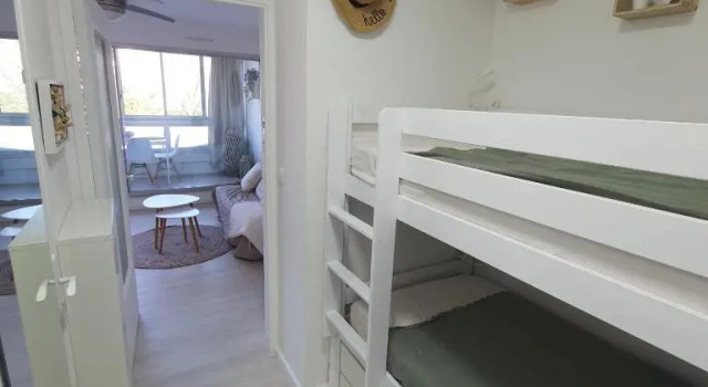 Blue Sky La Grande Motte Studio -Pool-5min Beach -Queensizebed -WiFi, Book Apartment Hotels in Camargue with a Pool, Swimming Pool