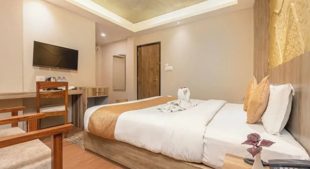 Двухместный номер Premium с балконом Divya Boutique Inn