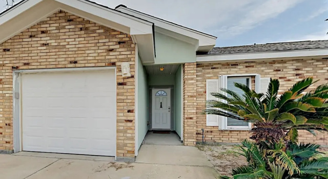 Quaint Seashore Condo in Port Aransas by RedAwning