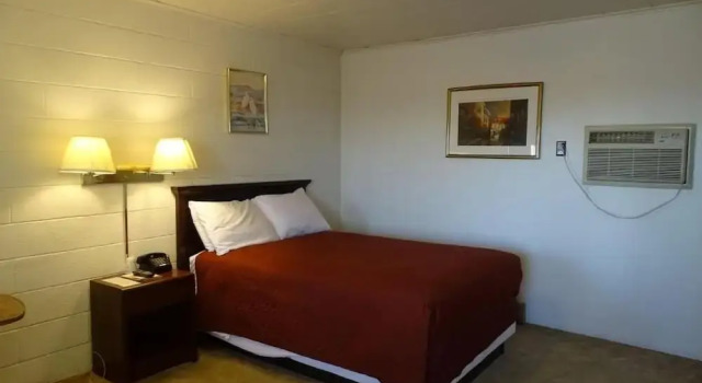 Номер Standard Hotel Prairie Winds Carthage Keokuk Hwy 136