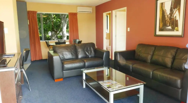 Апартаменты с 2 комнатами Randolph Motel Apartments