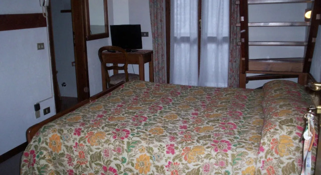 Ristorante Pensione Bellevue, Забронировать Отель Отели Val di Susa с завтраком, Завтраки