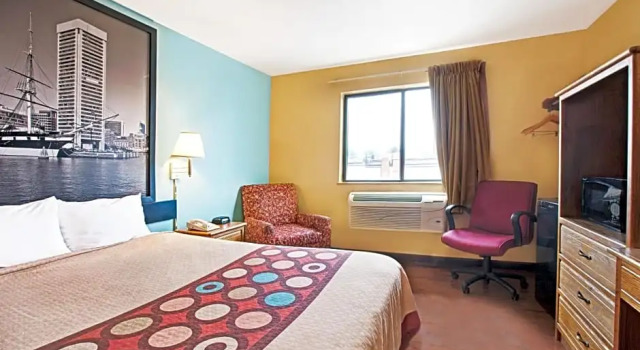 Номер Standard Super 8 by Wyndham Baltimore/Essex Area