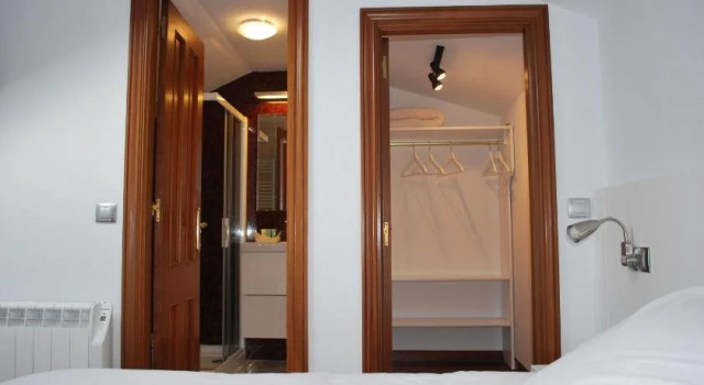 Pensión Acibeche, Забронировать Отель Отели А-Коруньи 3 звезды, 3*