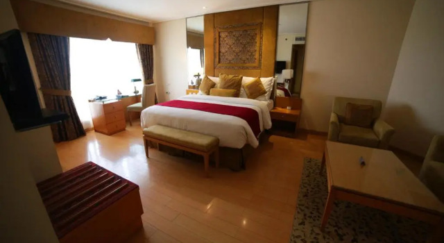 Номер Executive Park Lane Hotel