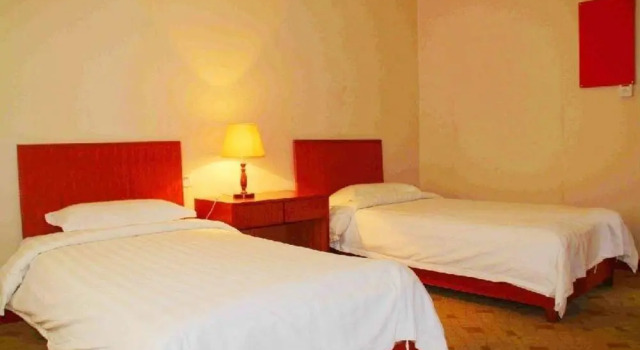 Yinyuan Leisure Grand Hotel, Boek Hotel Hotels in Shaanxi met parkeren, Parkeren