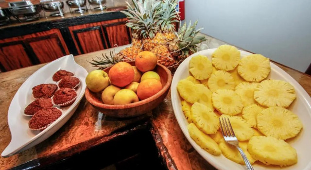Ezulwini Game Lodge, Buchen Sie Hotel Hluhluwe Hluhluwe-iMfolozi-Park