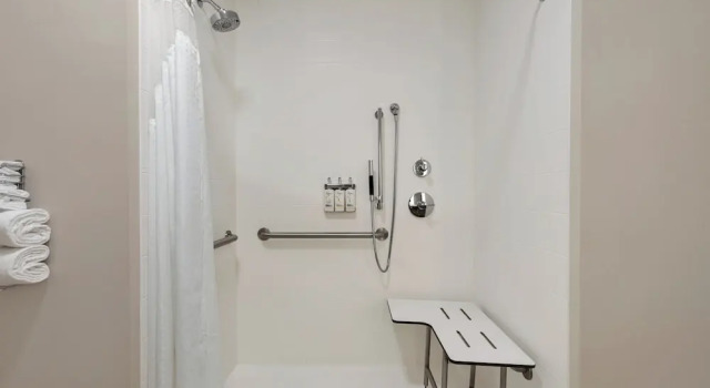 Двухместный номер Standard Holiday Inn Express & Suites - Dalton - Walnut Ave by IHG