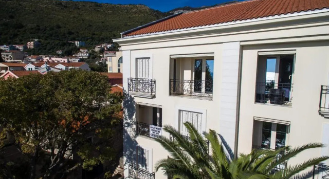 De Lux Apartments, Đặt Căn hộ Petrovac na Moru Budva Riviera