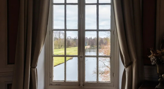 Полулюкс с видом на парк Château dErmenonville