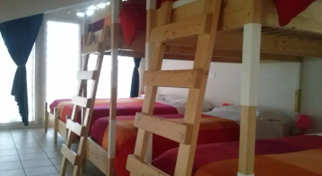 Семейный номер Standard с видом на озеро Ostello Casa Rossa