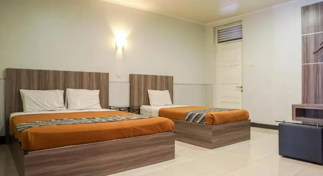 Двухместный номер Standard Airlangga Hotel