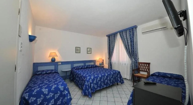 Hotel Sardi