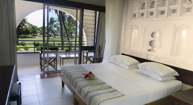 Номер Standard с балконом Reef Hotel Mombasa