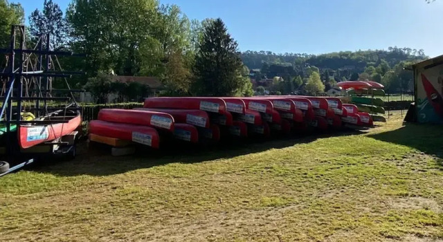 Коттедж Quiet Holiday Home With Pool in the Dordogne