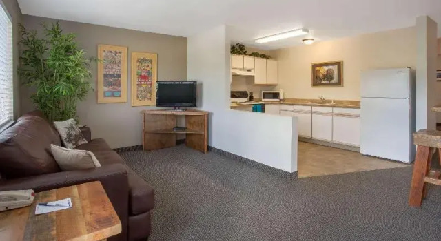 Люкс Travelodge by Wyndham Gardiner Yellowstone Park North Entr