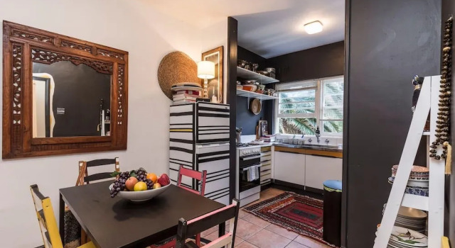 Bohemian Chic 2 Bed Bondi Beach Apartment, Забронировать Апартаменты/квартира Бонди Джанкшен 
