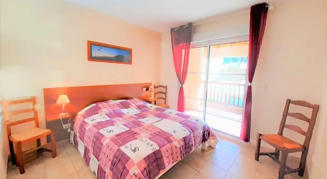 Appartement Saint-Lary-Soulan, 7 pièces, 15 personnes - FR-1-457-179, Забронировать Апартаменты/квартира Отели в центре Сен-Лари-Сулан, в центре, Парковка