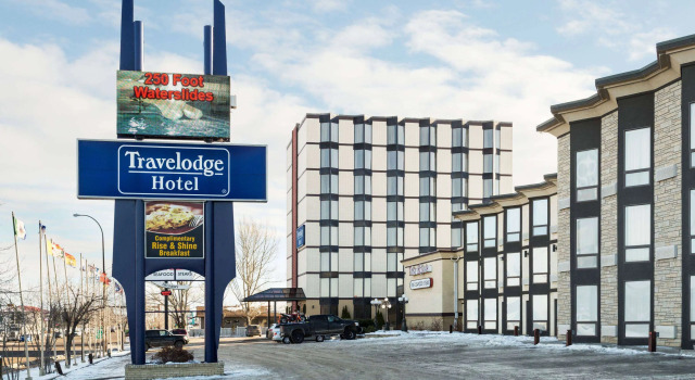 Travelodge by Wyndham Lloydminster