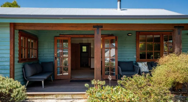 The Cottage on the Hill - Wanaka Holiday Home