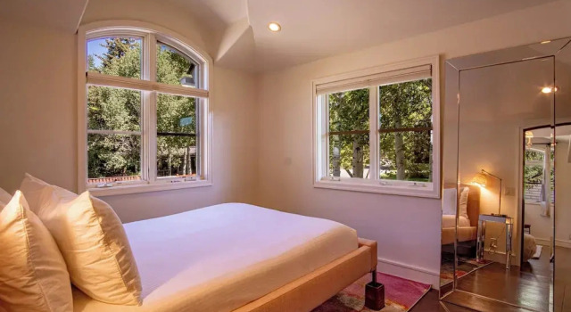 Chateau Du Soleil- Luxury Home Near Ski Lifts & Downtown Ketchum!, Book Feriehus Sommerhuse i Idaho, Hytte