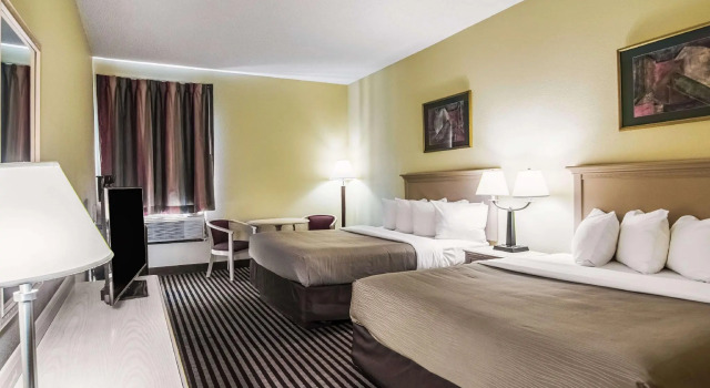 Четырёхместный номер Standard Baymont by Wyndham N Myrtle Beach - Park & Sports Complex Area