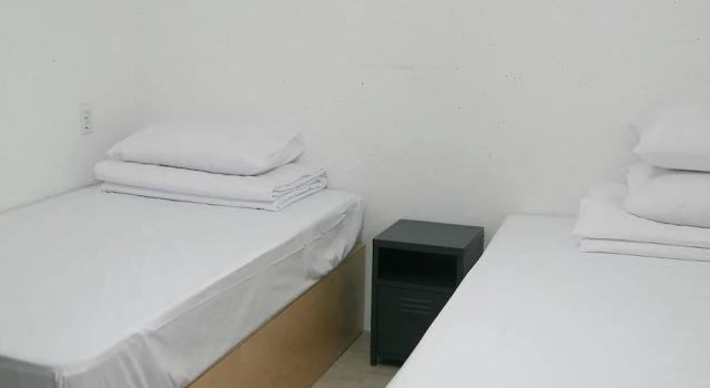 Gyeongju Pungdengi Hostel, Забронировать Хостел Хостелы Кёнджу, рядом с Рынок Чунан в Кёнджу, Хостел