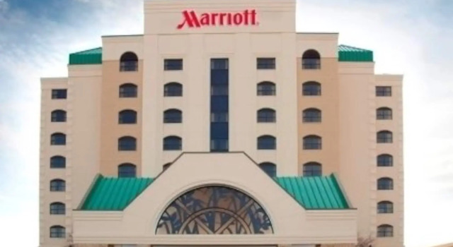 Minneapolis Marriott Northwest, Boek Hotel  