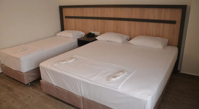 Трёхместный номер Deluxe Piyes Otel