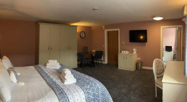 Семейный номер Standard Alexander Park B&B