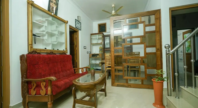 OYO 12026 Planter's Villa
