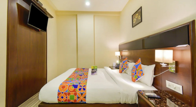 Номер Premium FabHotel Eco Stay
