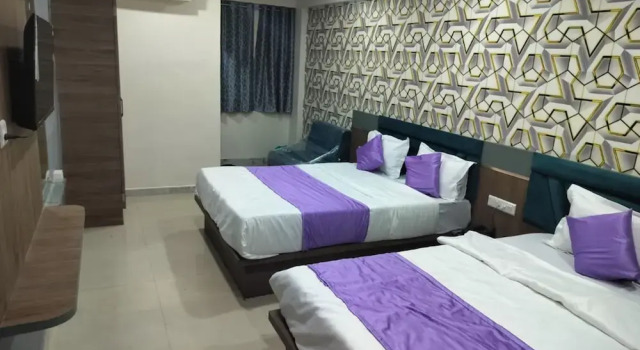 Goroomgo NR Nayan Residency Ahmedabad, Rezervovat Hotel Hotely v Gujarat s parkováním, Parkování