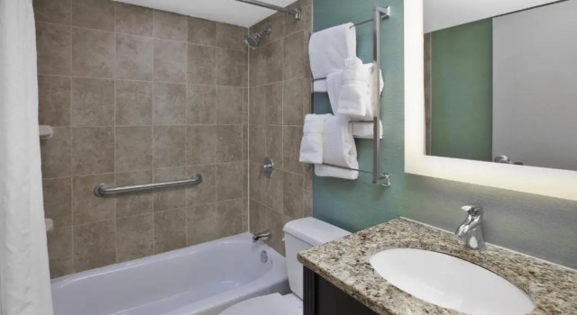 Номер Standard Holiday Inn Columbus Dwtn-Capitol Square by IHG