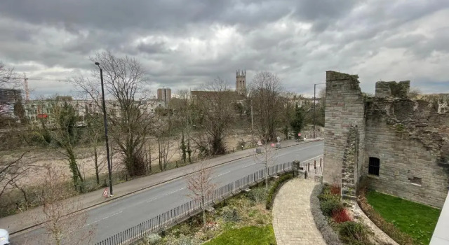 Апартаменты Stunning 2-bed Apartment in Bristol With Parking
