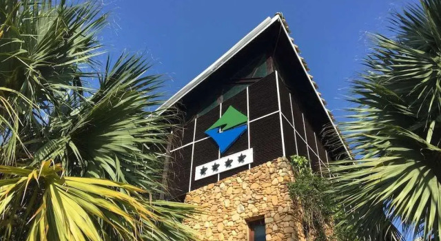 Ilhabela Flat, Забронировать Отель Отели Ильябела с парковкой, рядом с Municipal Stadium, Парковка