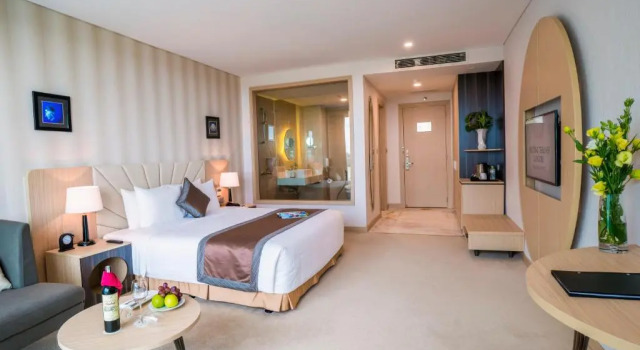 Двухместный номер Deluxe с балконом и с видом на море Muong Thanh Luxury Phu Quoc Hotel