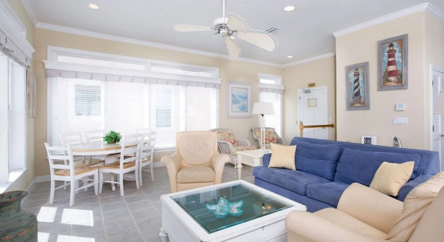 USA 2 - 5 Br Home