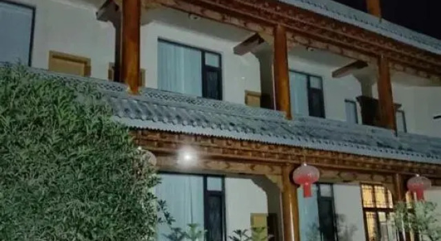 Weixi Gadan Fanyin Homestay (Tacheng Cultural Square Store), Book Hotel Tacheng Yunnan