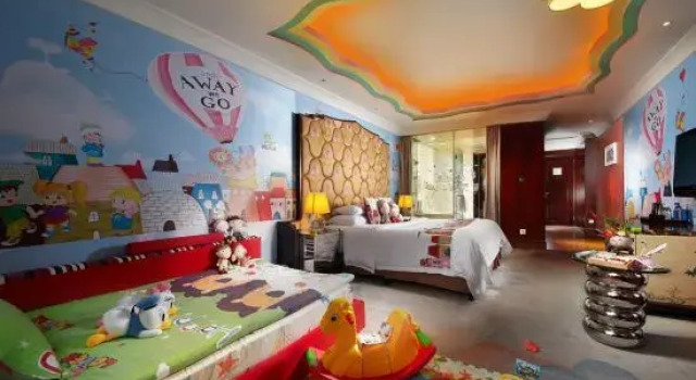 Номер Deluxe New Century Grand Hotel Ningbo