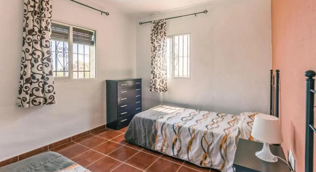 Nerja, 8 minutos playa, Prenota Casa vacanze Hotel a Axarquía con parcheggio, Parcheggio