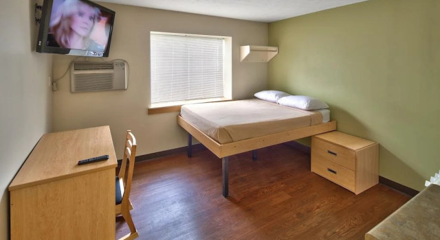 Campus Gate, Buchen Sie Hotel Hopewell New York State