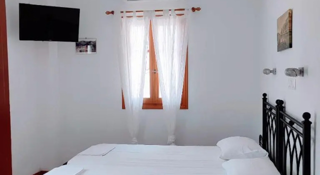 Апартаменты Maroudas Stavros Apartments