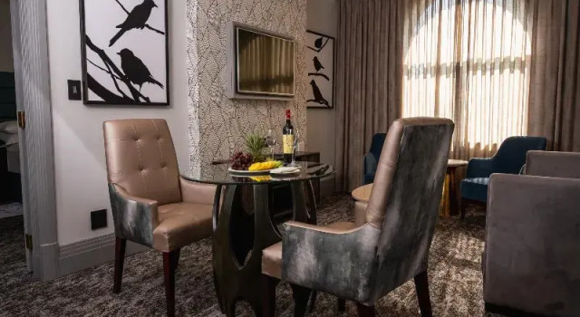Двухместный люкс Golden Horse Hotel