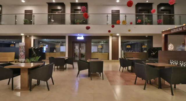 Gokulam Park Allum, Забронировать Отель Бизнес-отели штата Карнатаки, 4* 5*