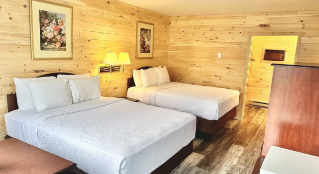 Bridgeview Motel, Забронировать Мотель Макино-Сити штат Мичиган, рядом с Причал паромной переправы Макино-Сити