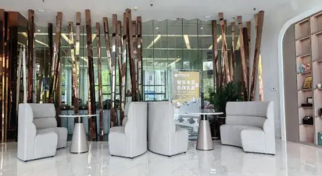 Zhangjiagang Parker Hotel (Shopping Park Branch of Zhangjiagang No.1 People's, Book Hotel Hoteller i Suzhou med parkering, Parkering