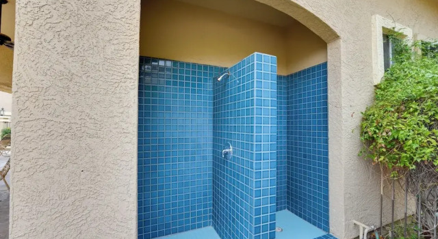 Апартаменты 14 Mi to Dtwn: Phoenix Condo w/ Balcony & Spa!